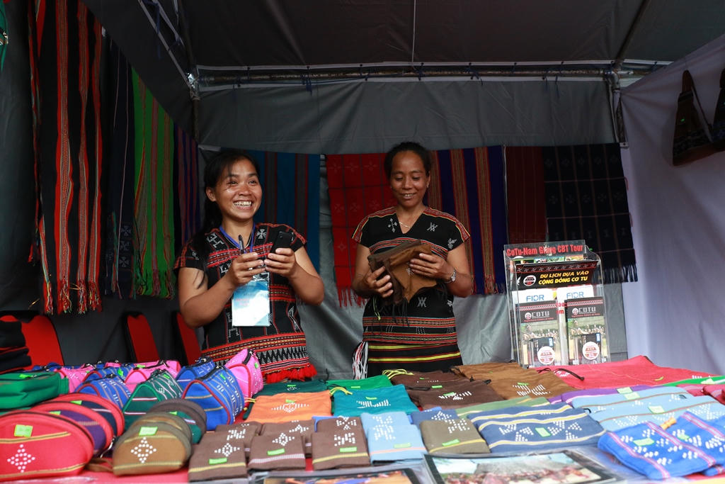 Liên hoan Làng nghề truyền thống xứ Quảng