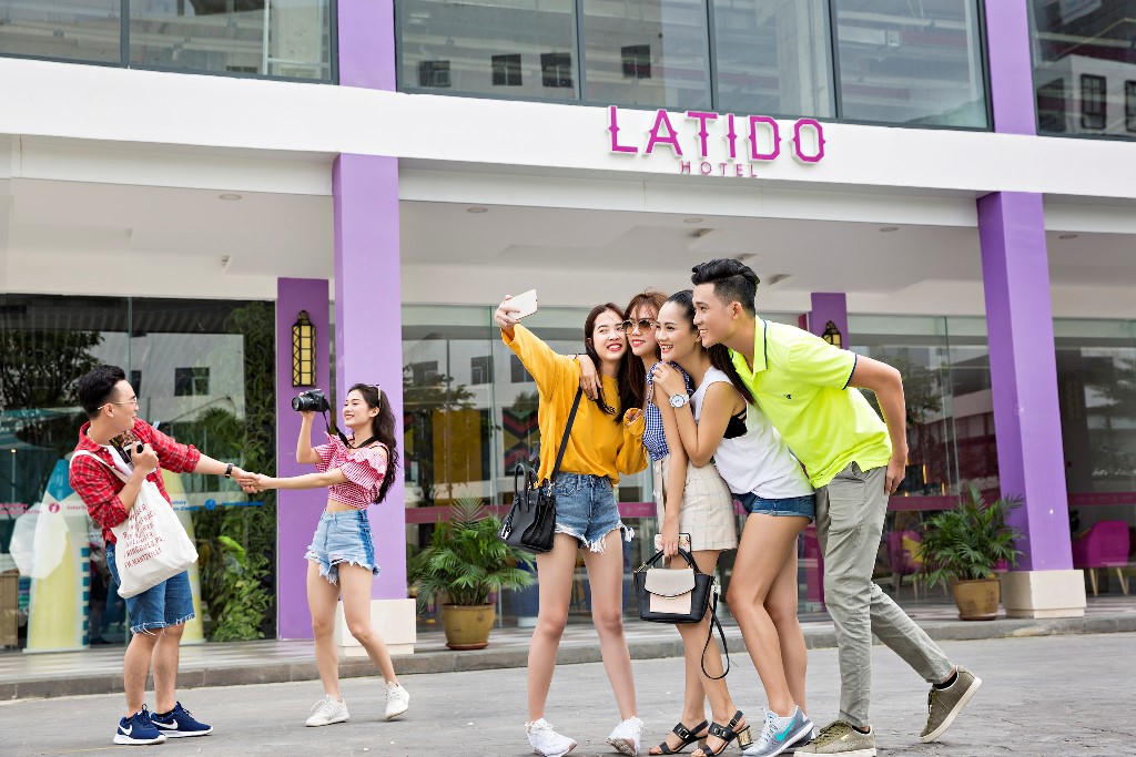 “Đến Cocobay, Ngất Ngây Sắc Xuân 3 Miền!”