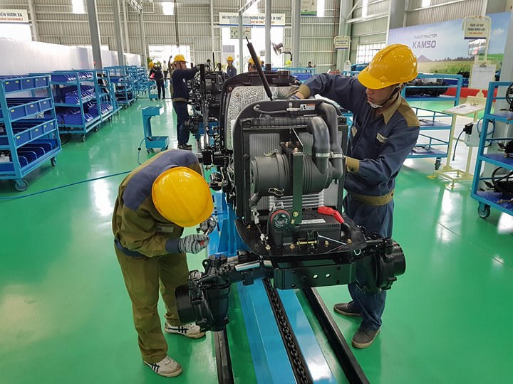 Đưa nhà máy sản xuất Máy nông nghiệp lớn nhất cả nước vào hoạt động