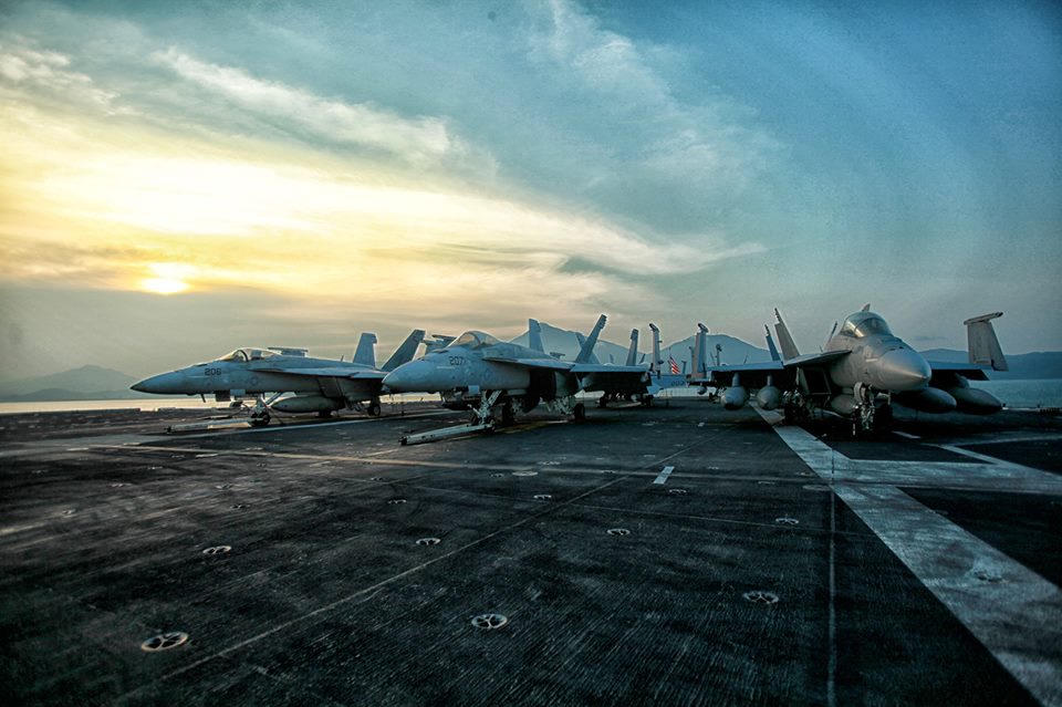 Ngắm hạm đội tàu của Hải quân Hoa Kỳ tại cảng Tiên Sa 