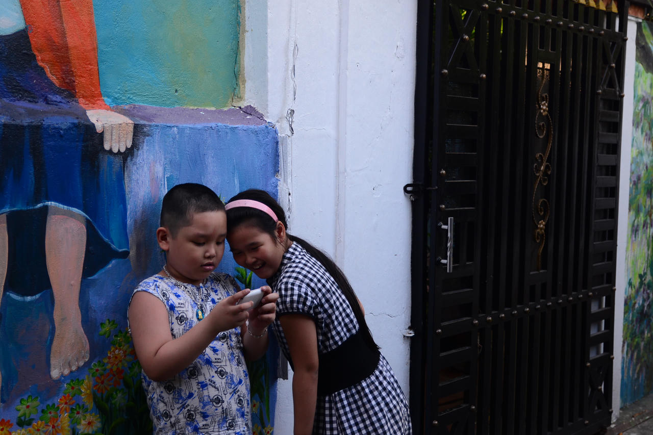 Đẹp ngỡ ngàng 'Làng bích họa trong lòng Đà Nẵng'