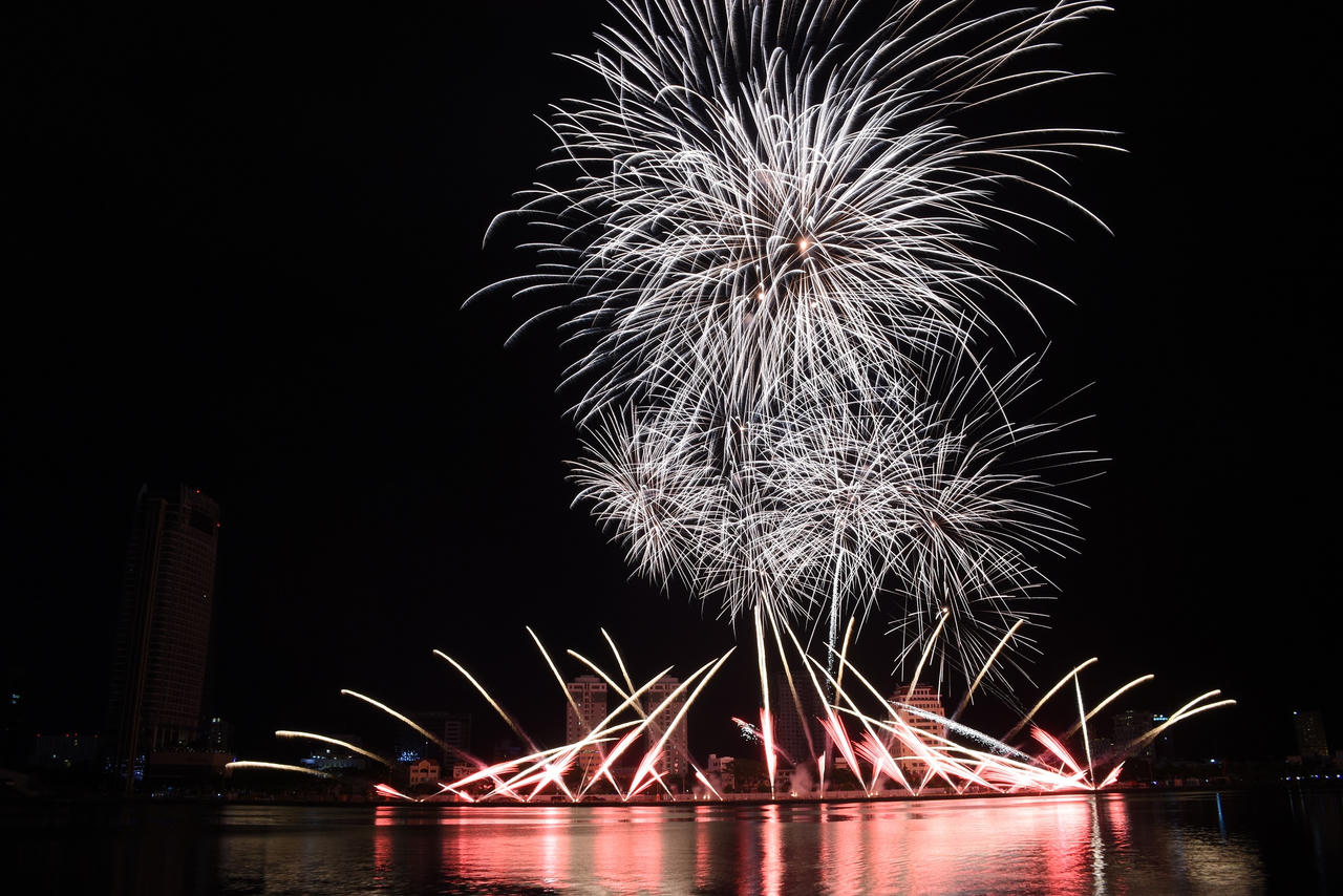 Đêm bừng sáng với 'Nhịp cầu khát vọng' của Bồ Đào Nha và Thụy Điển