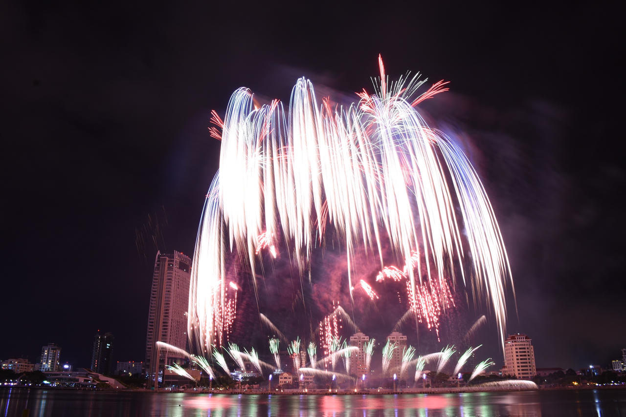 Đêm bừng sáng với 'Nhịp cầu khát vọng' của Bồ Đào Nha và Thụy Điển