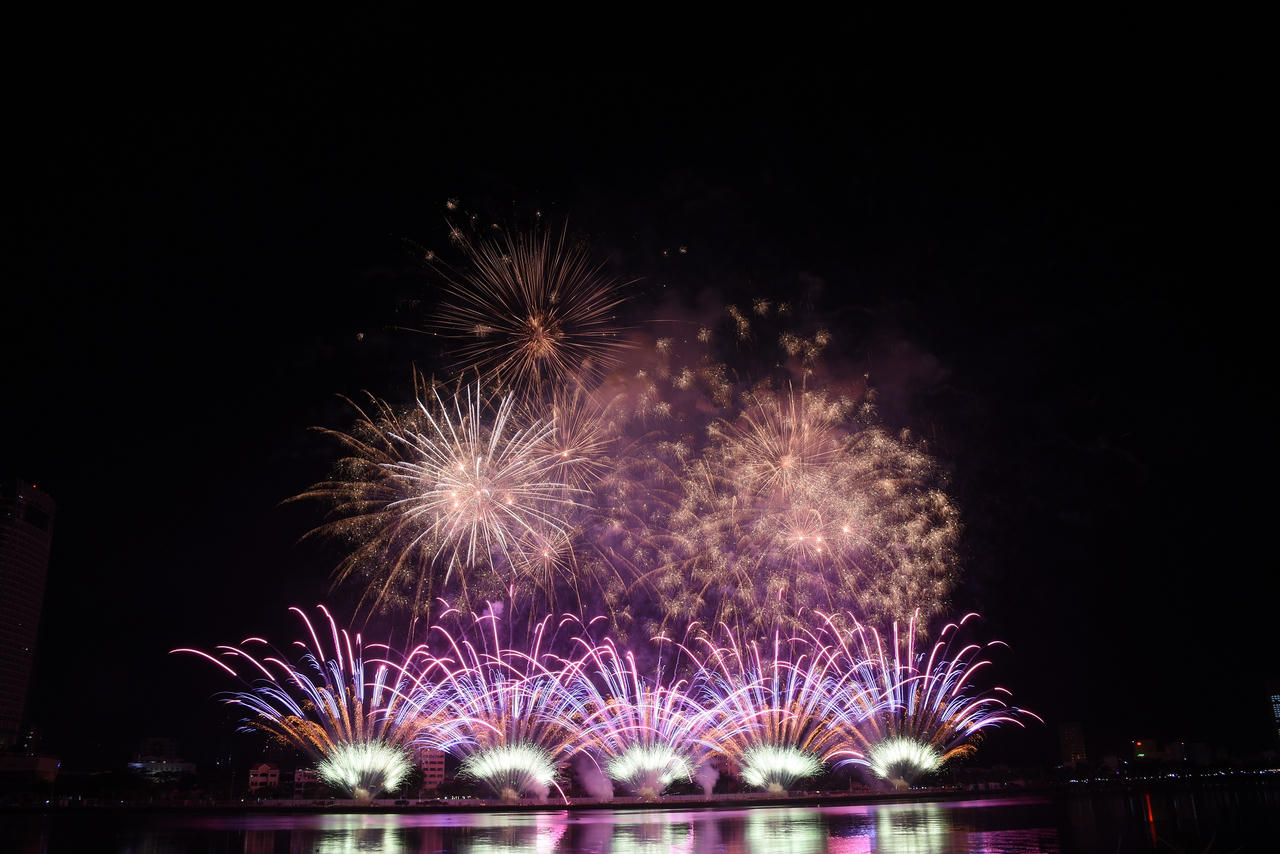 Mãn nhãn đêm chung kết DIFF 2018, Ý giành ngôi vô địch