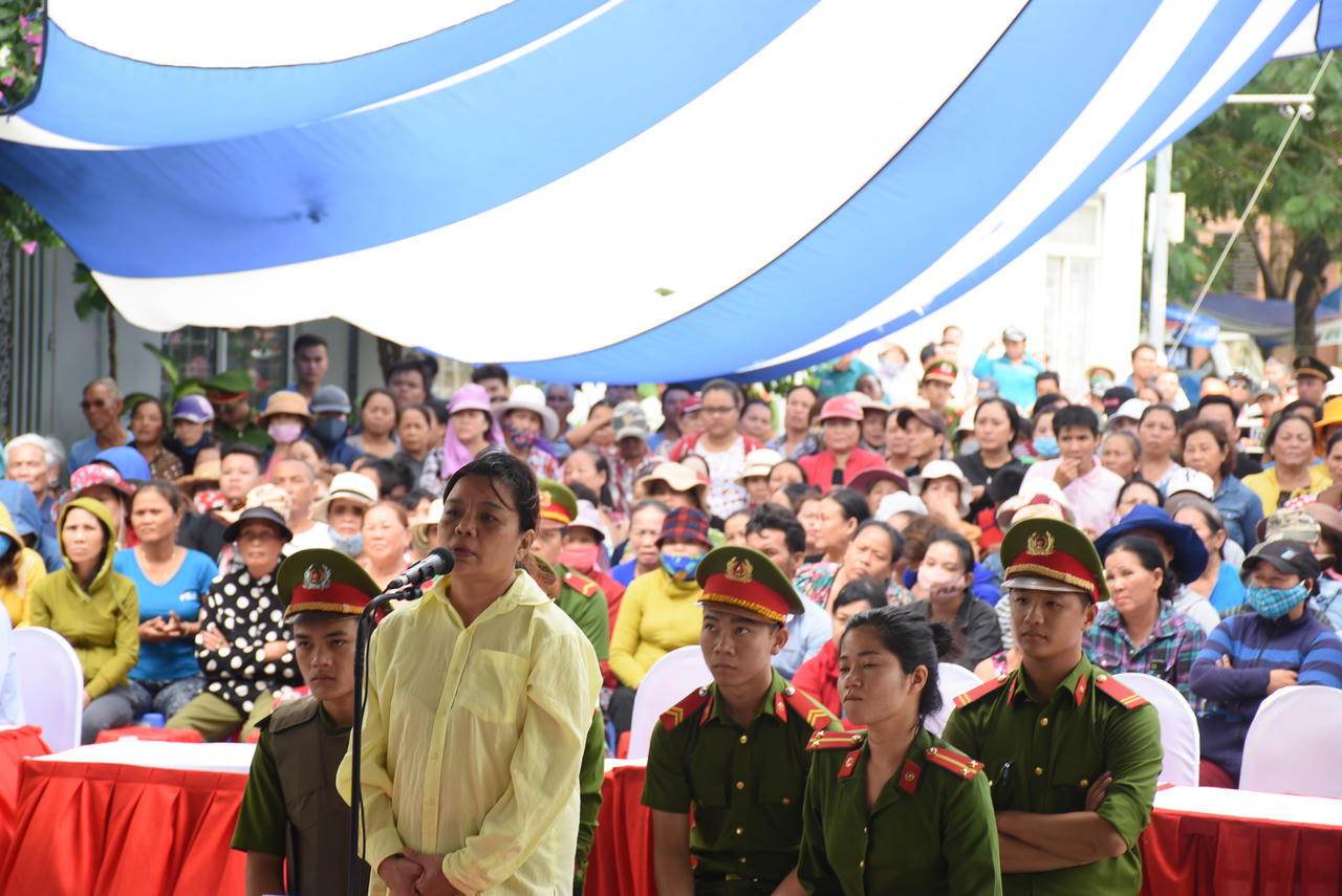 1 án tử, 1 án chung thân cho cặp vợ chồng giết người trói xác phi tang