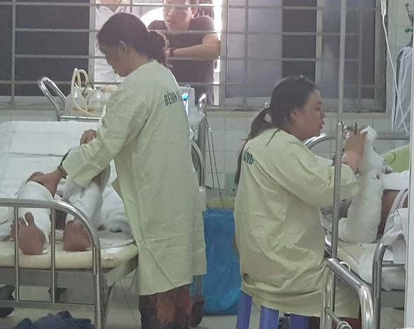 Nổ tàu cá ở Quảng Ngãi, 1 người chết, 13 người bị thương