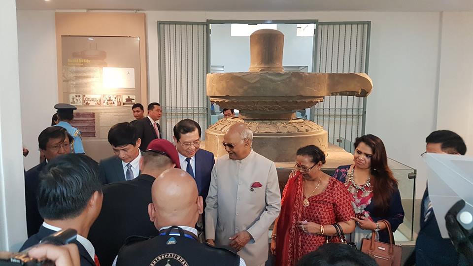 Hình ảnh Tổng thống Ấn Độ và Phu nhân thăm Bảo tàng Điêu khắc Chăm và Thánh địa Mỹ Sơn 