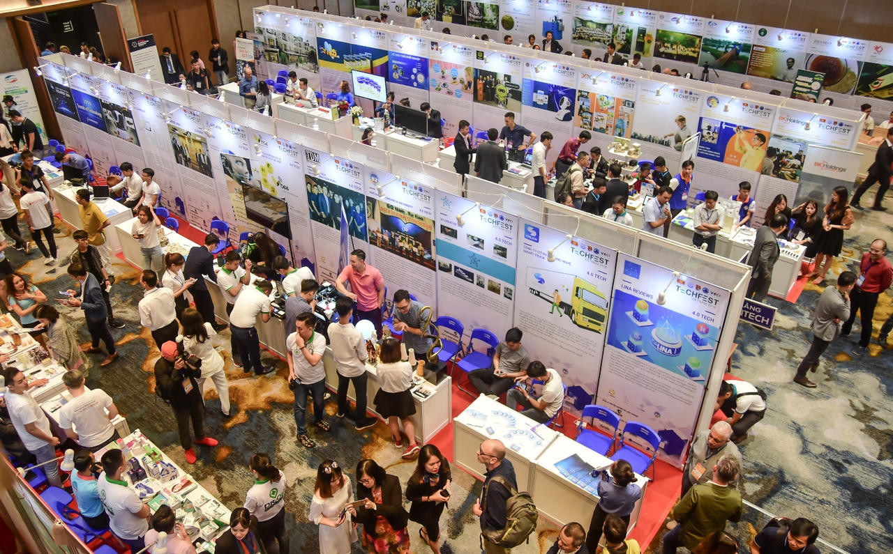 Khai mạc ngày hội khởi nghiệp đổi mới sáng tạo Quốc gia- Techfest Vietnam 2018