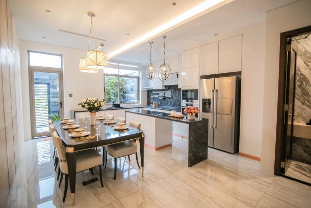 Đất Xanh Miền Trung khánh thành căn mẫu dự án shophouse Lakeside Palace thông minh hạng sang