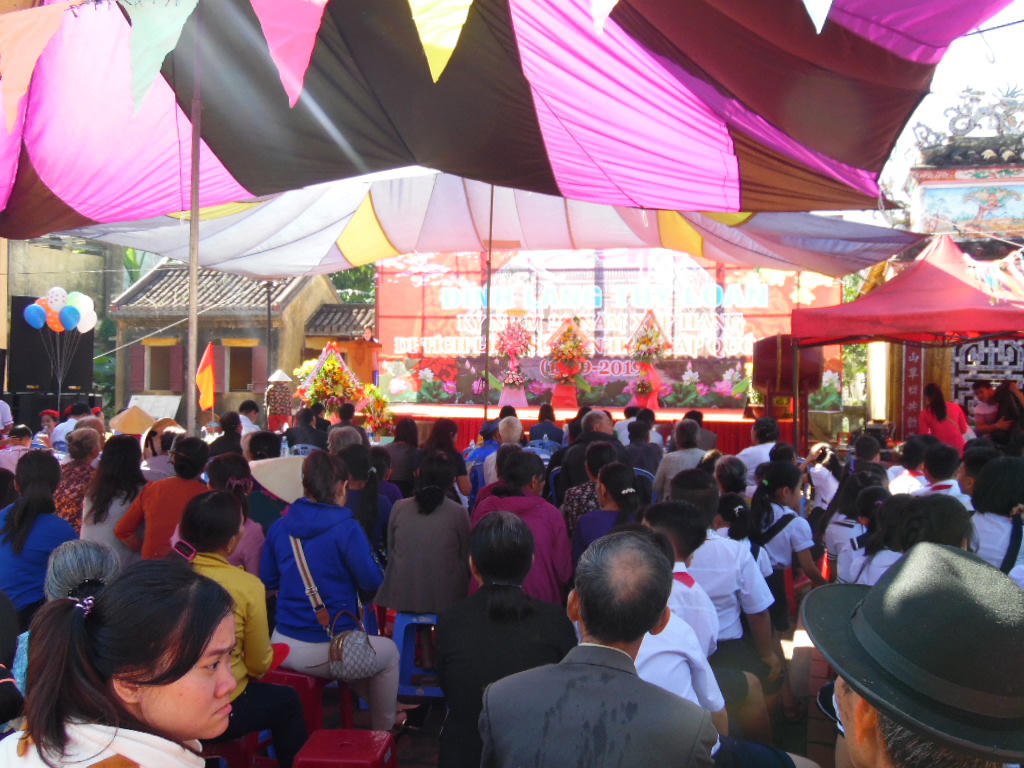 Đà Nẵng: Hình ảnh nhộn nhịp Lễ hội đình làng cổ Túy Loan