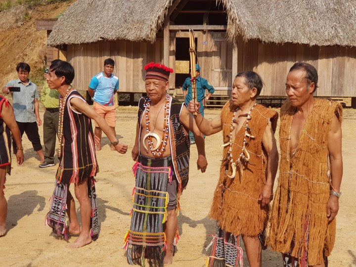 Đồng bào Cơ Tu rộn ràng với Khai năm tạ ơn rừng tại Tây Giang