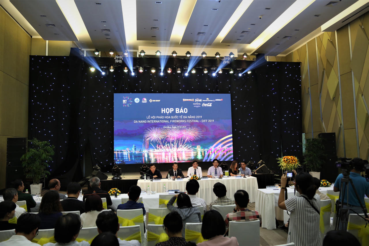 Hé lộ các đội thi tại Lễ hội pháo hoa quốc tế Đà Nẵng 2019