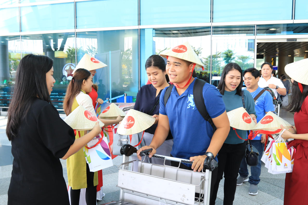 Đà Nẵng chào đón chuyến bay AirAsia đầu tiên từ Chiang Mai
