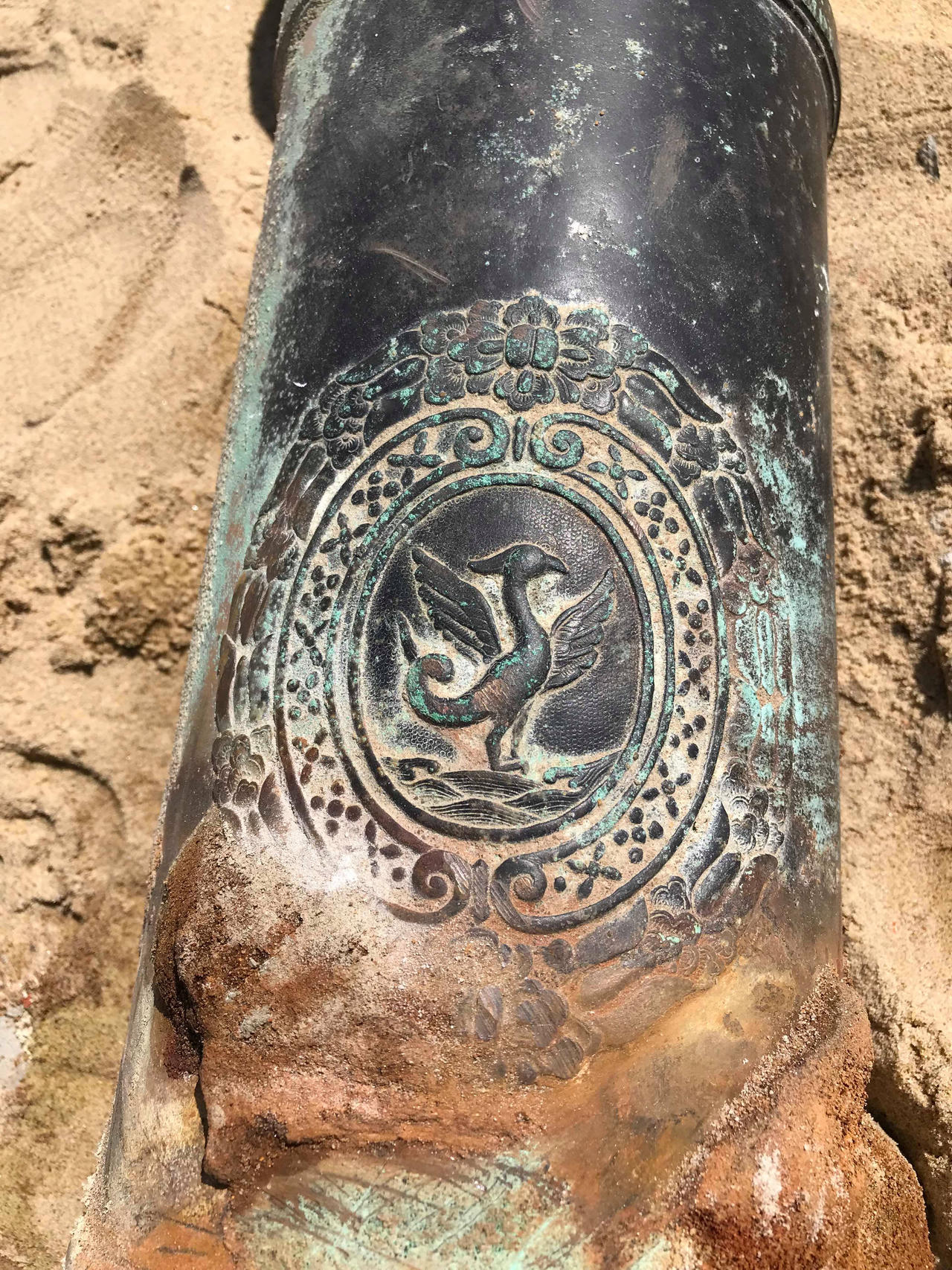 Đà Nẵng: Phát hiện súng thần công niên đại 200 năm