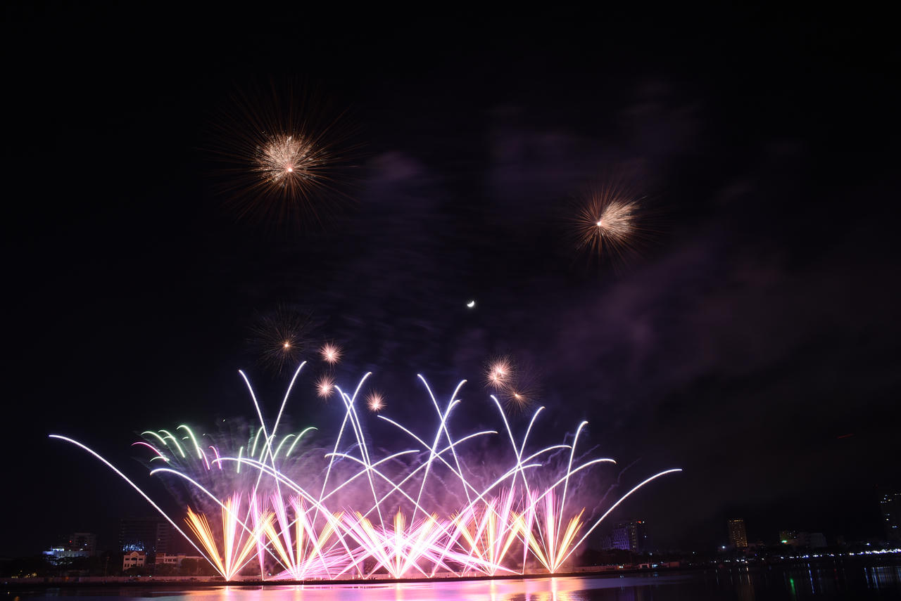 Cuộc so tài đầy hấp dẫn giữa Bỉ và Brazil tại đêm Mầm sống