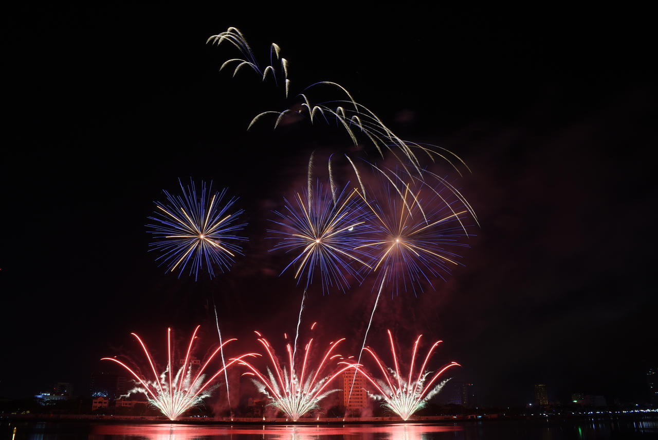 Cuộc so tài đầy hấp dẫn giữa Bỉ và Brazil tại đêm Mầm sống