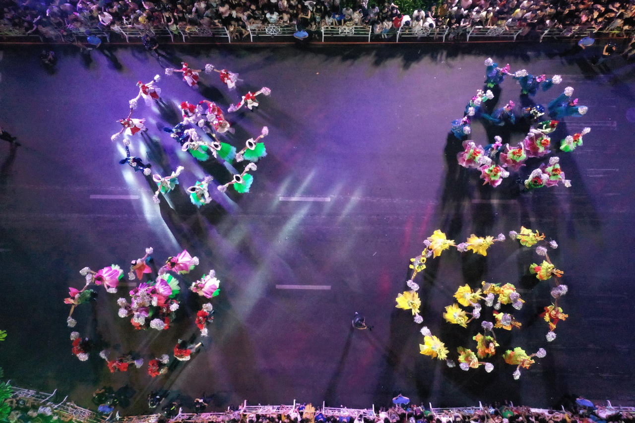 “Vui quên lối về” cùng Carnival đường phố DIF 2019 đêm thứ 3 