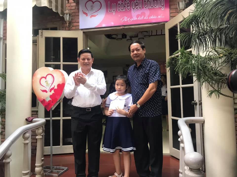 Chương trình Ly cafe yêu thương hỗ trợ nhiều hoàn cảnh khó khăn 