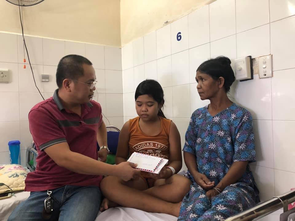 Chương trình Ly cafe yêu thương hỗ trợ nhiều hoàn cảnh khó khăn 