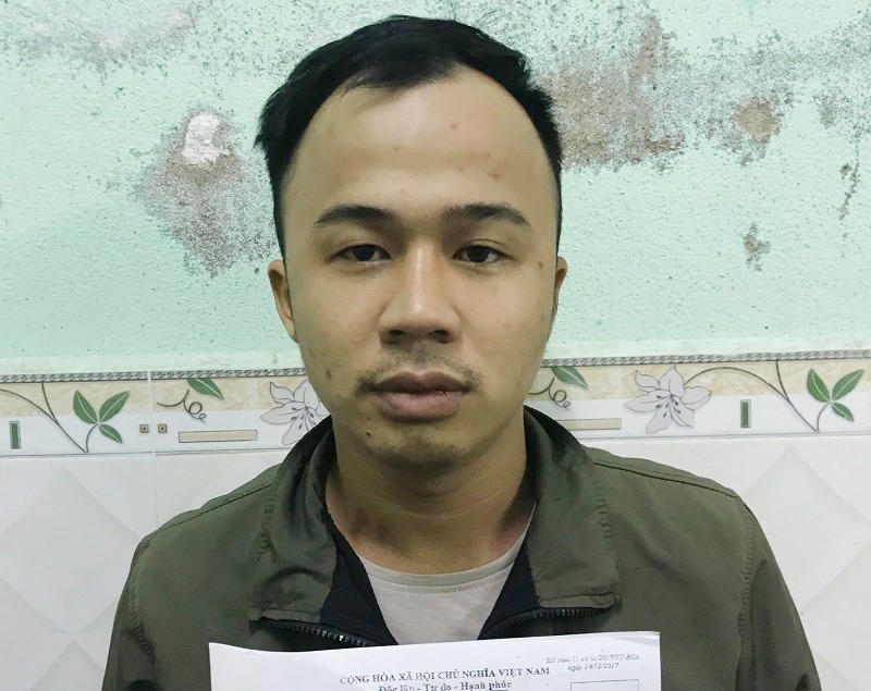 Đánh ghen tình địch, nhân tiện cướp tài sản