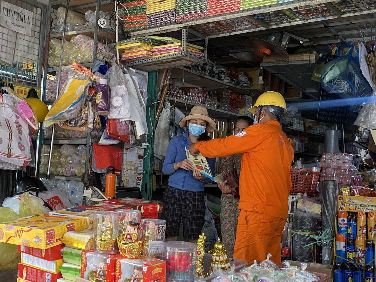 Quảng Ngãi: Tiết kiệm điện tốt sẽ góp phần đảm bảo cấp điện