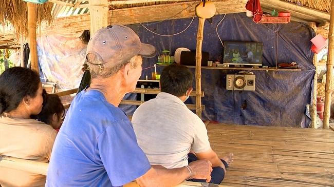 Có điện, Làng Bung khởi sắc