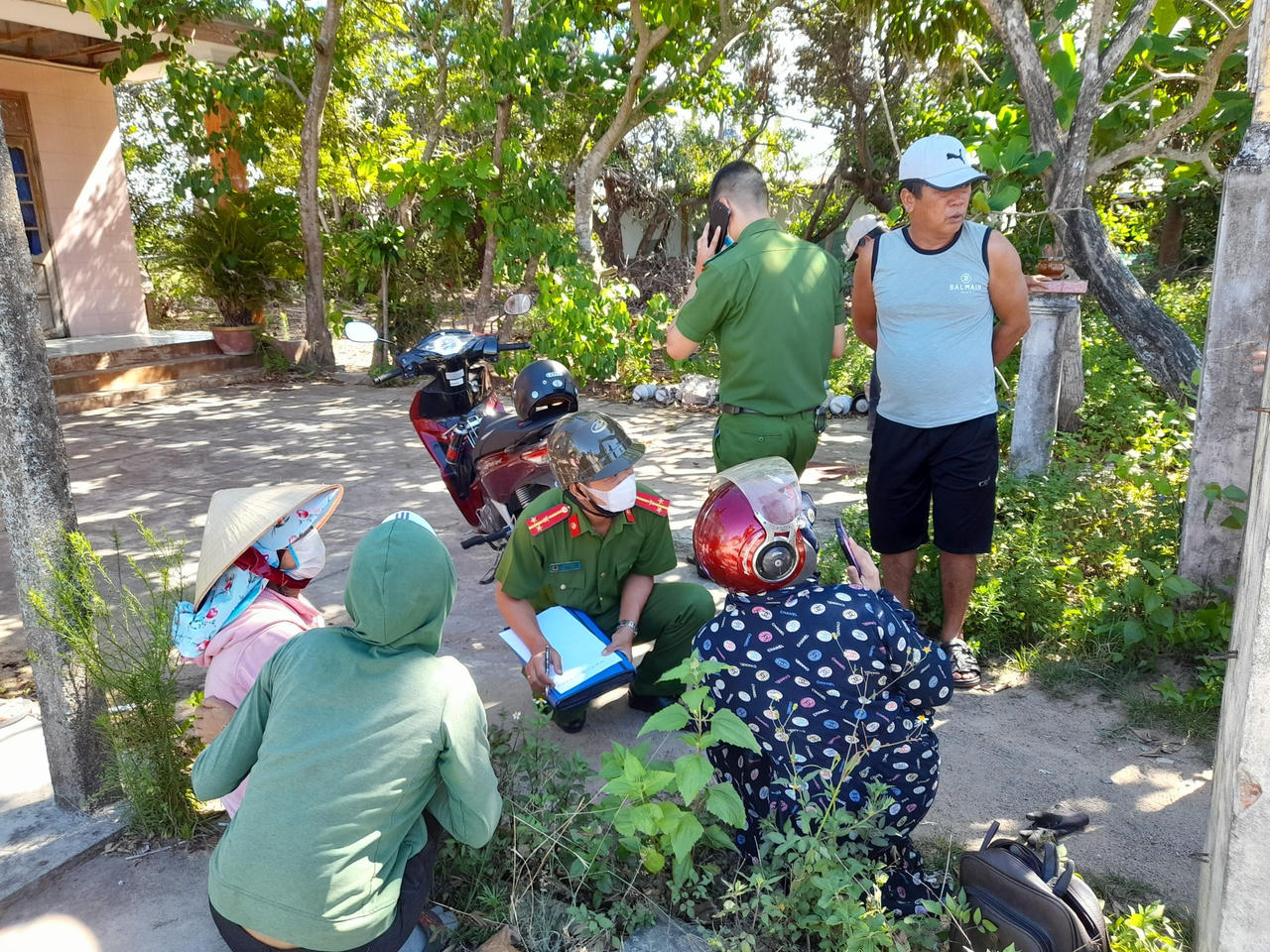 Công an Quảng Nam đề nghị người dân cung cấp camera hành trình để truy tìm nghi phạm giết thầy hiệu trưởng