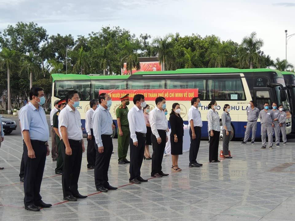 Đà Nẵng, Quảng Nam đón người dân từ TP HCM về quê