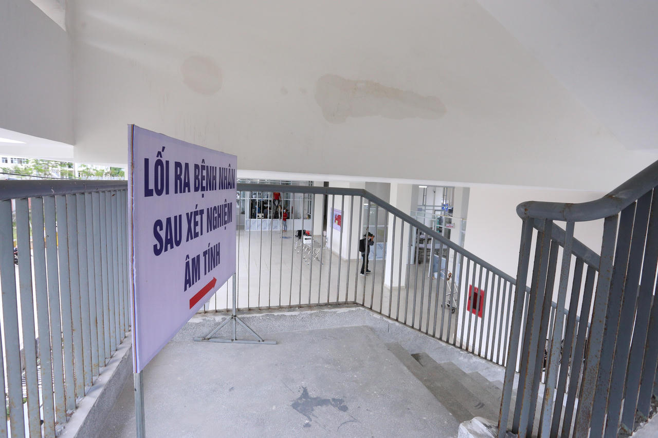 Cận cảnh bên trong bệnh viện Dã chiến điều trị bệnh nhân COVID-19 ở Đà Nẵng