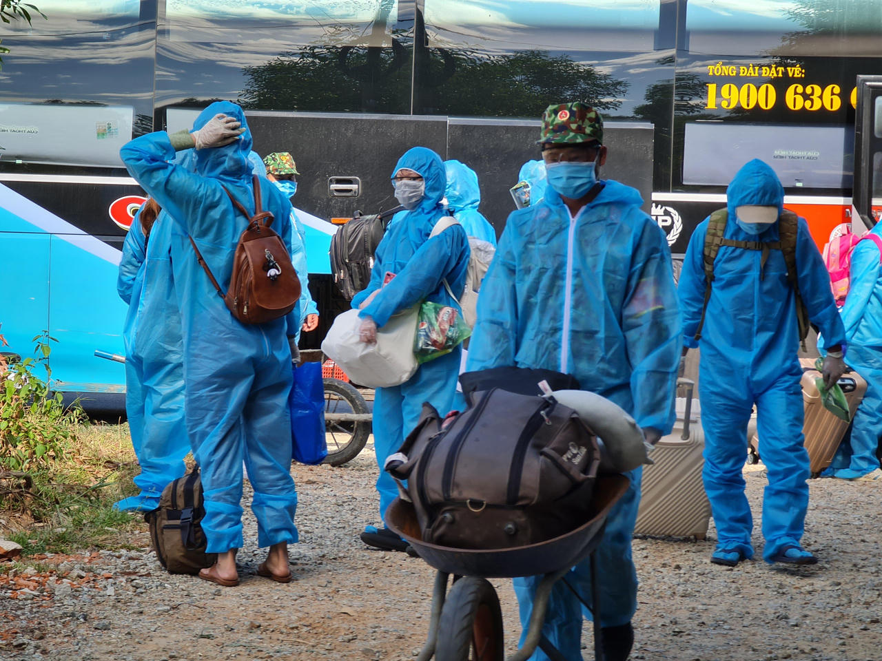 Nghẹn ngào chuyến hồi hương từ tâm dịch 