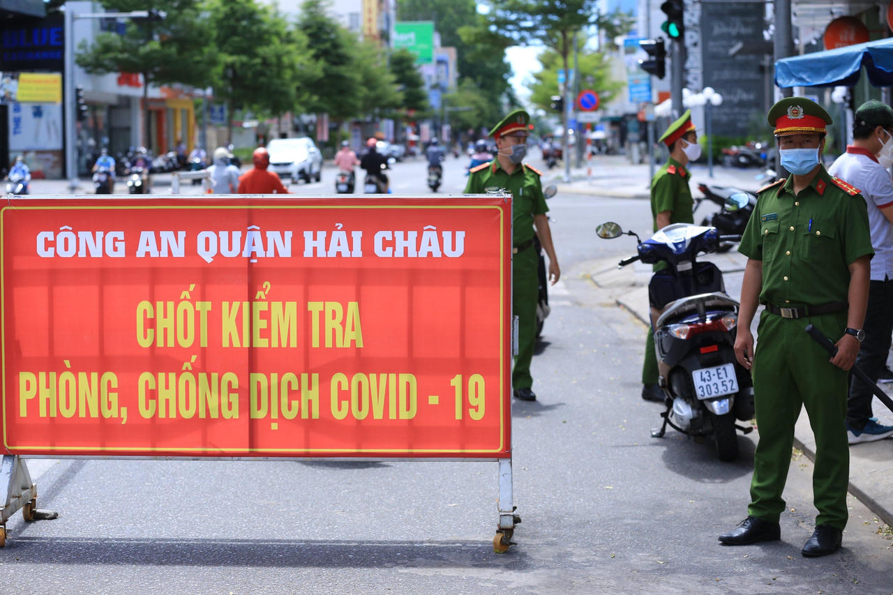 Đà Nẵng chính thức thực hiện cách ly toàn xã hội từ tối nay, ai được ra khỏi nhà?