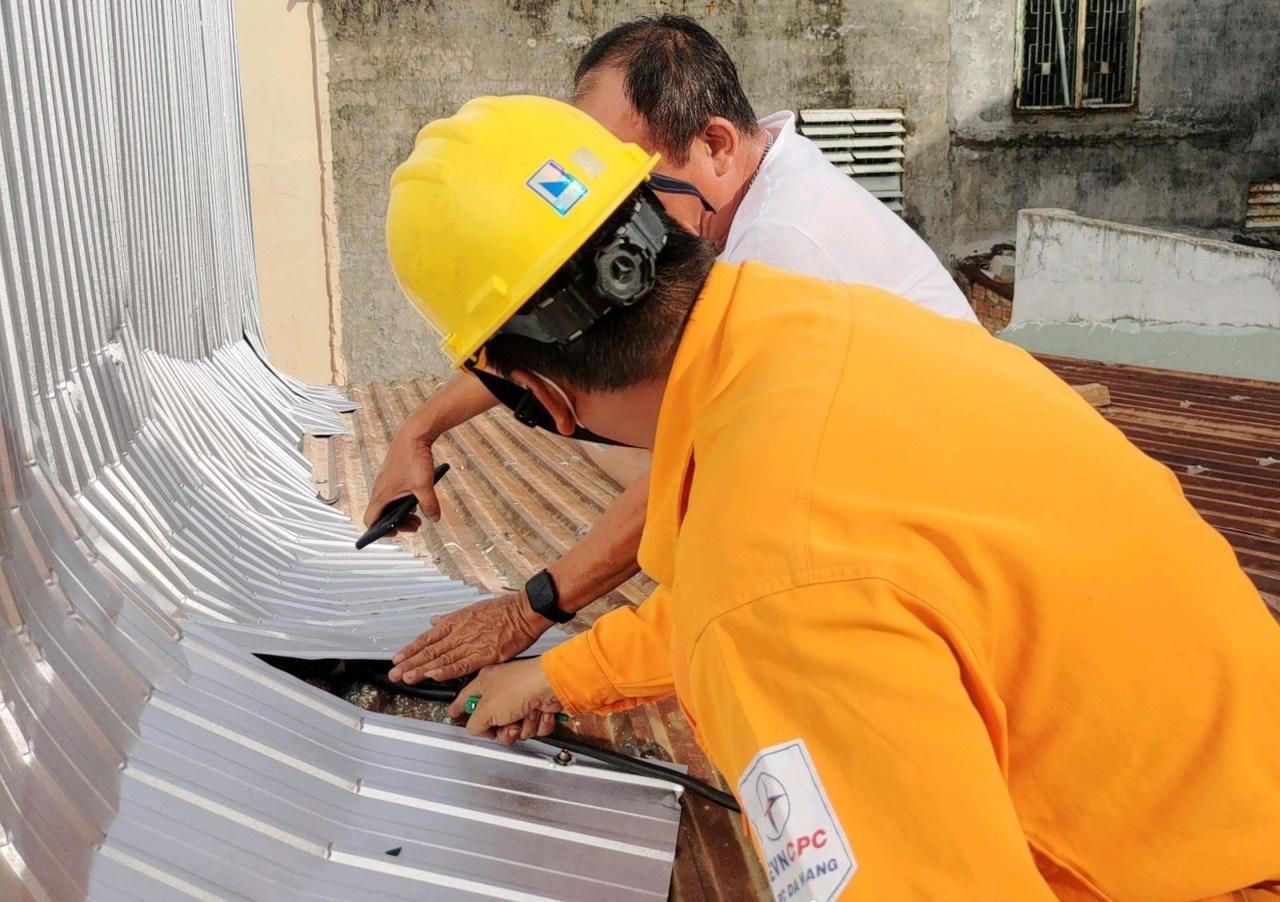 Miền Trung: Mức tiêu thụ điện hộ gia đình tăng do nắng nóng và dịch bệnh