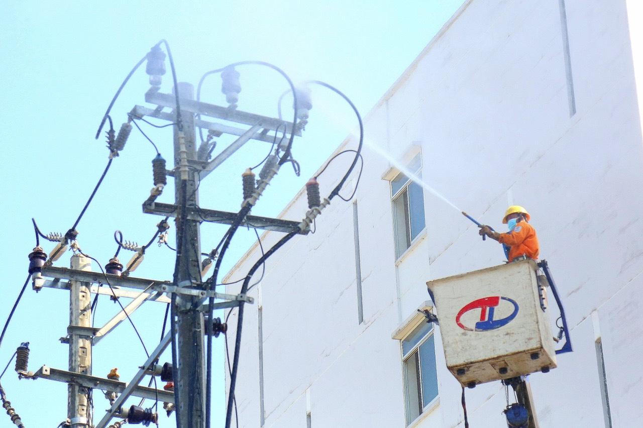 EVNCPC giảm 90 tỷ đồng cho 741.000 khách hàng sử dụng điện miền Trung – Tây Nguyên đợt 4