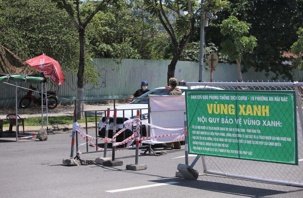 Ảnh: Đà Nẵng chuyển trạng thái chống dịch mới sau 20 ngày “ai ở đâu ở yên đó”