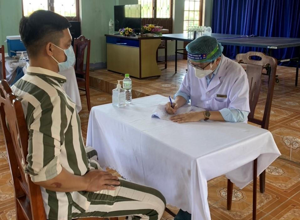 Đà Nẵng tiêm vắc xin ngừa COVID-19 cho gần 1.000 phạm nhân