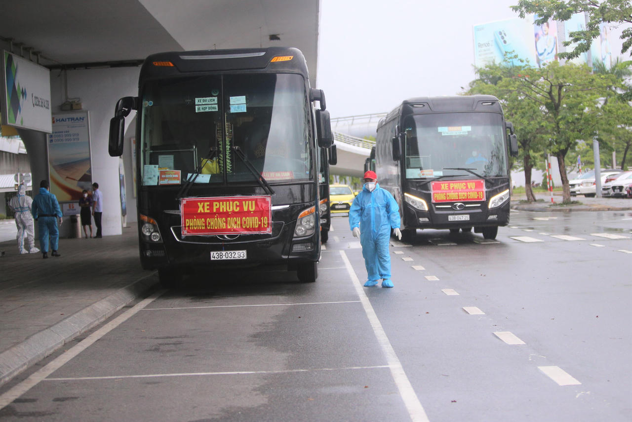 'Chuyến bay 0 đồng' đưa hơn 400 thai phụ, trẻ em từ TP HCM về Đà Nẵng