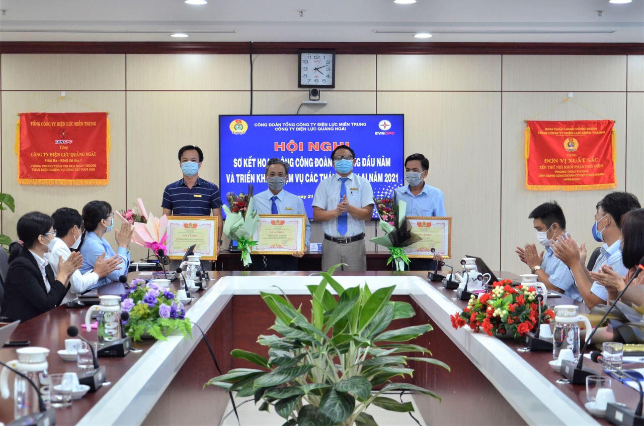 Sơ kết hoạt động công đoàn PC Quảng Ngãi 9 tháng đầu năm 2021 