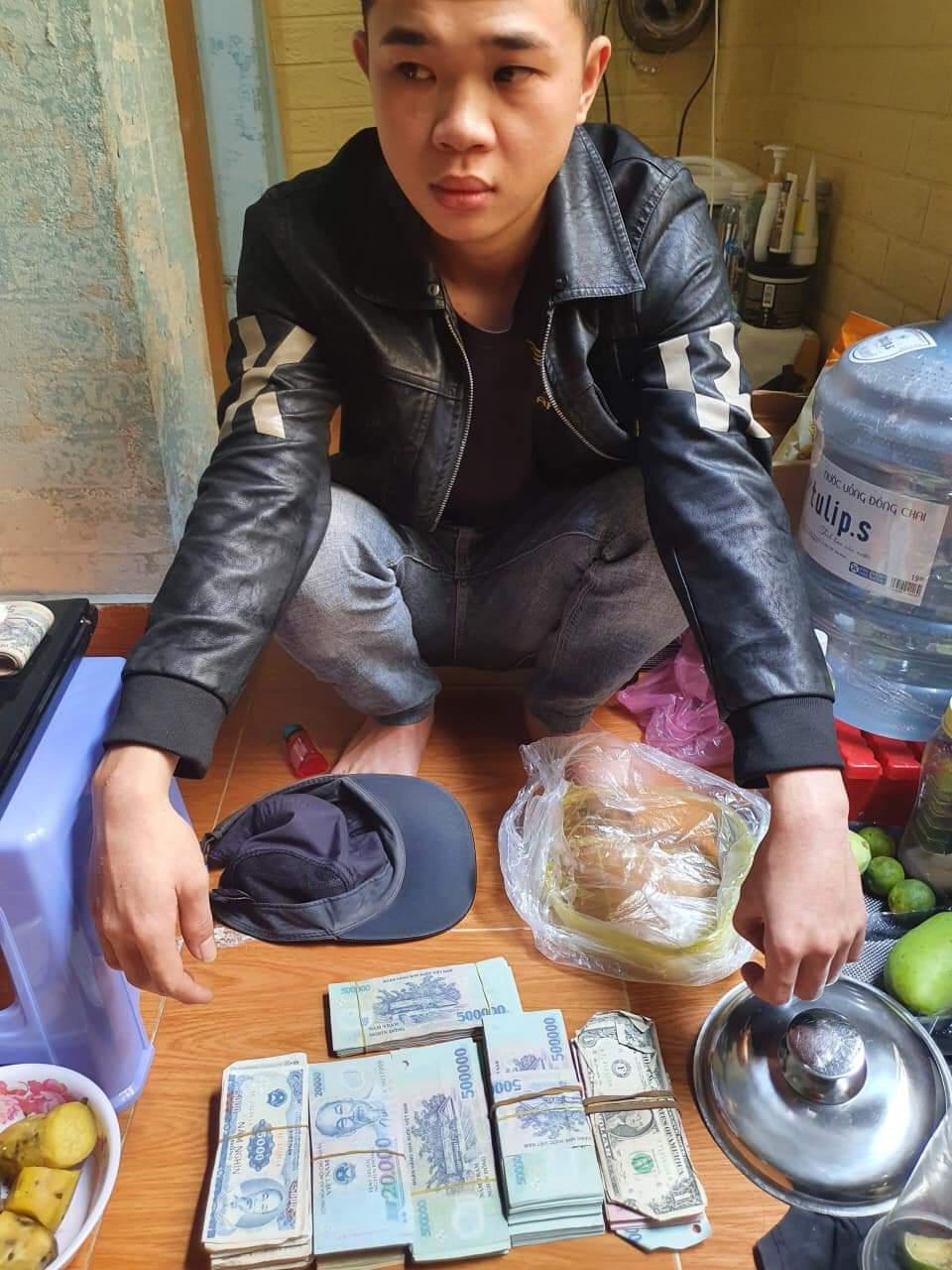 Bắt thanh niên đột nhập quán karaoke trộm hơn 200 triệu đồng