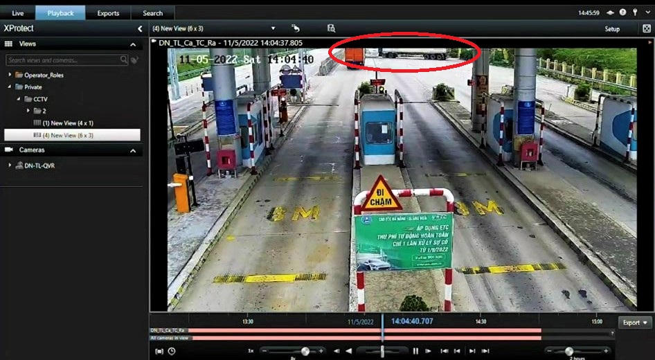 Bị CSGT xử phạt, tài xế ô tô đầu kéo lái xe chặn ngang cao tốc