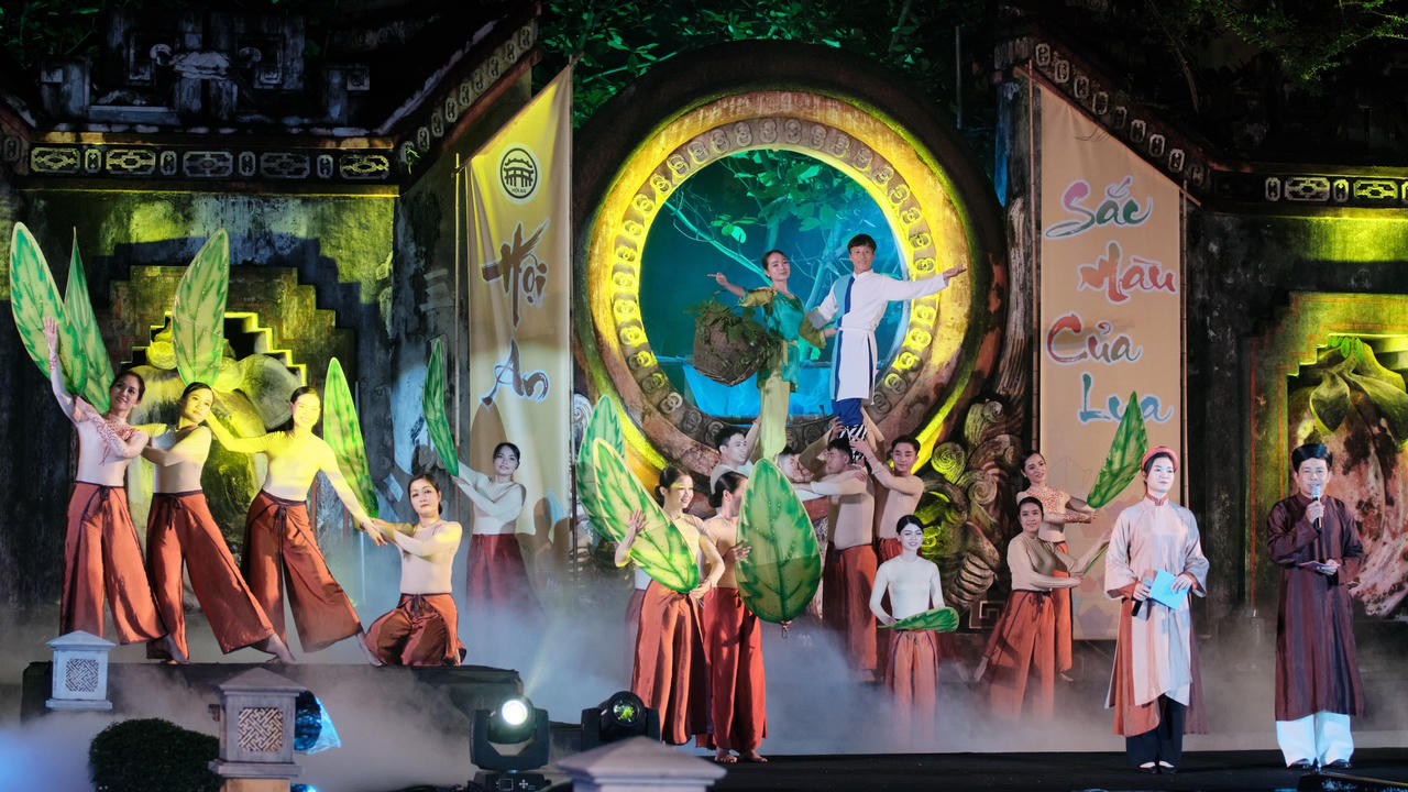 'Sắc màu của Lụa' quảng bá những giá trị của nghề ươm tơ, dệt lụa xứ Quảng