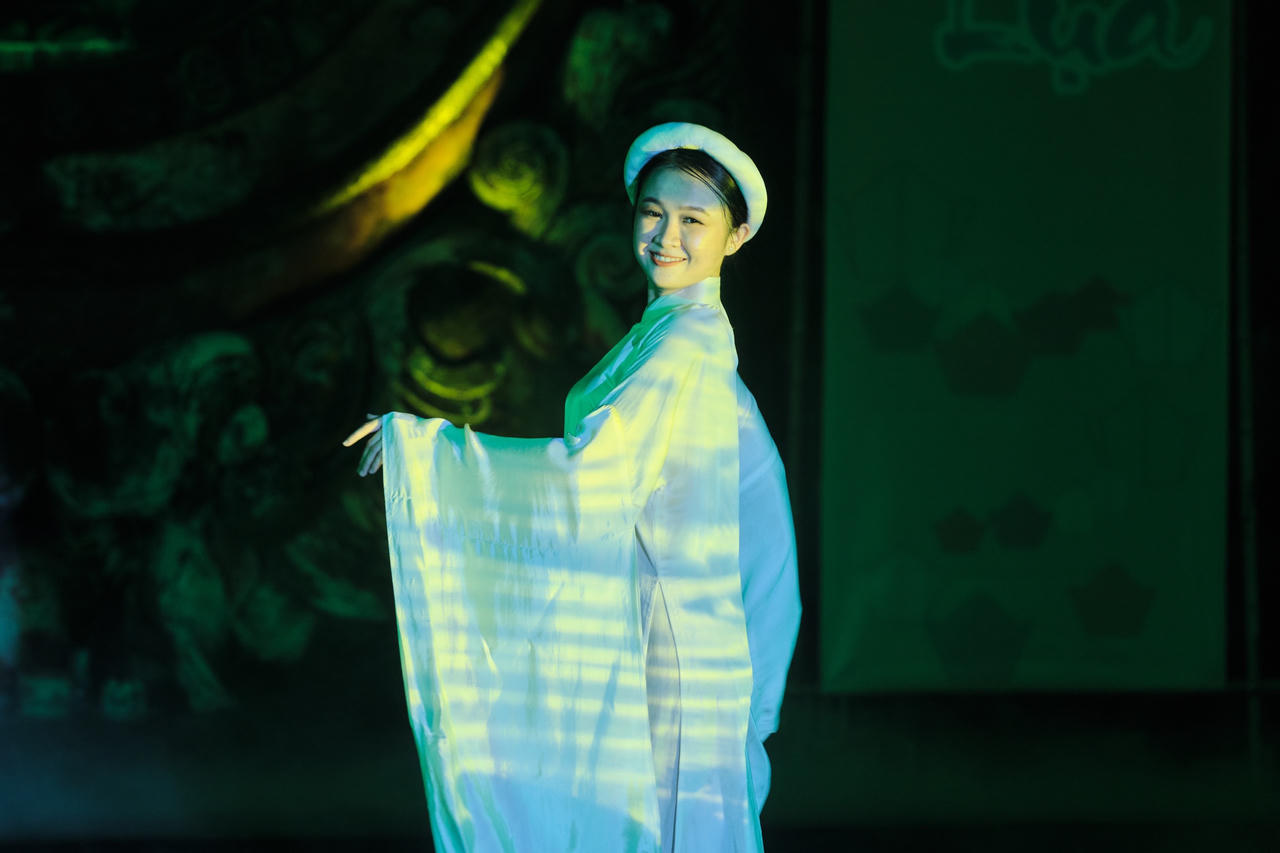 'Sắc màu của Lụa' quảng bá những giá trị của nghề ươm tơ, dệt lụa xứ Quảng