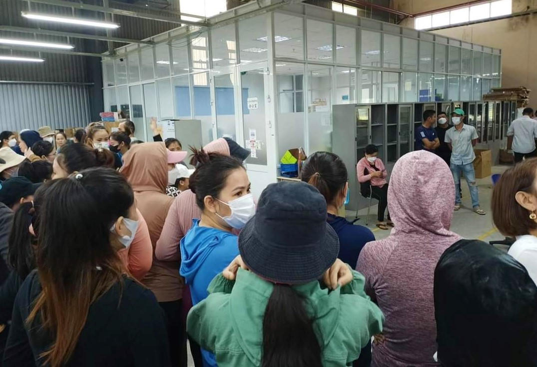 Hàng trăm công nhân ở Đà Nẵng bất ngờ bị thôi việc 