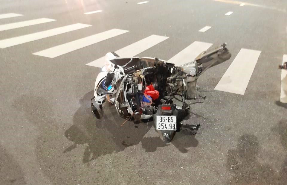 Tài xế ô tô tông chết 3 người có nồng độ cồn gấp 3 lần mức kịch khung