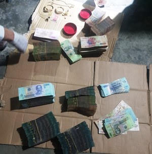 Chồng mở két sắt trộm gần 3 tỷ tài sản của vợ