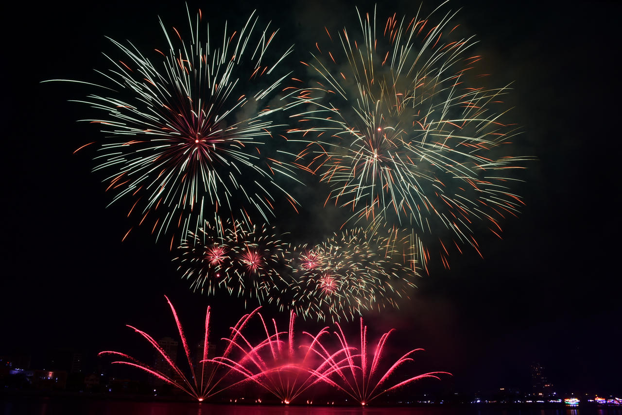 Mãn nhãn đêm khai mạc DIFF của đương kim vô địch Phần Lan và đội Việt Nam