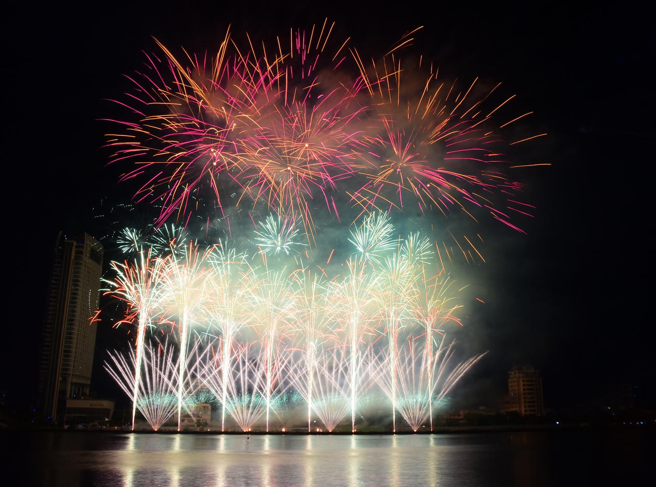 Mãn nhãn đêm khai mạc DIFF của đương kim vô địch Phần Lan và đội Việt Nam