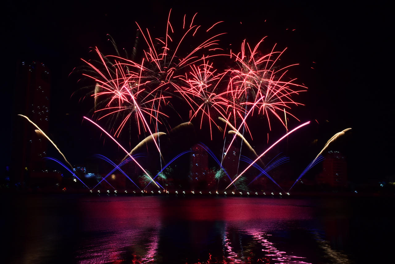 Mãn nhãn đêm chung kết Lễ hội pháo hoa Quốc tế Đà Nẵng 2023