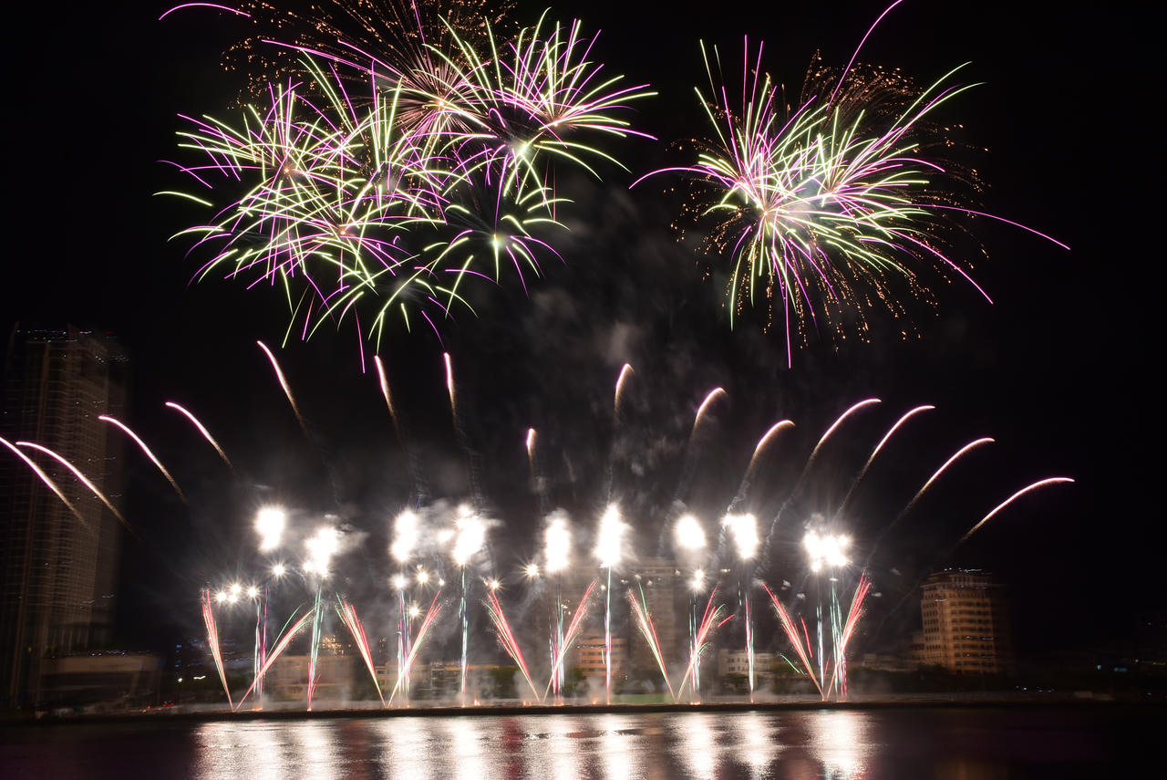 Mãn nhãn đêm chung kết Lễ hội pháo hoa Quốc tế Đà Nẵng 2023