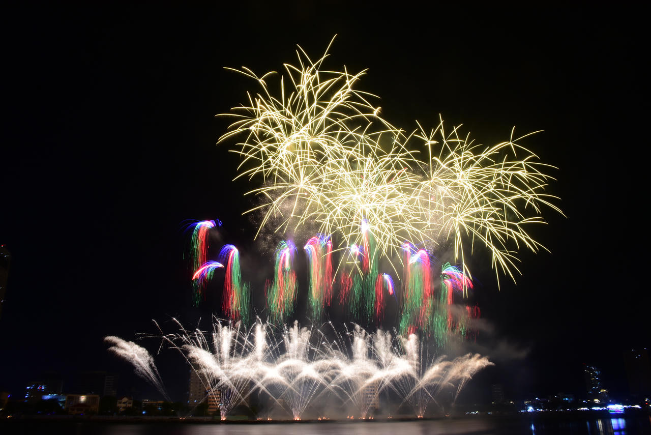 Mãn nhãn đêm chung kết Lễ hội pháo hoa Quốc tế Đà Nẵng 2023