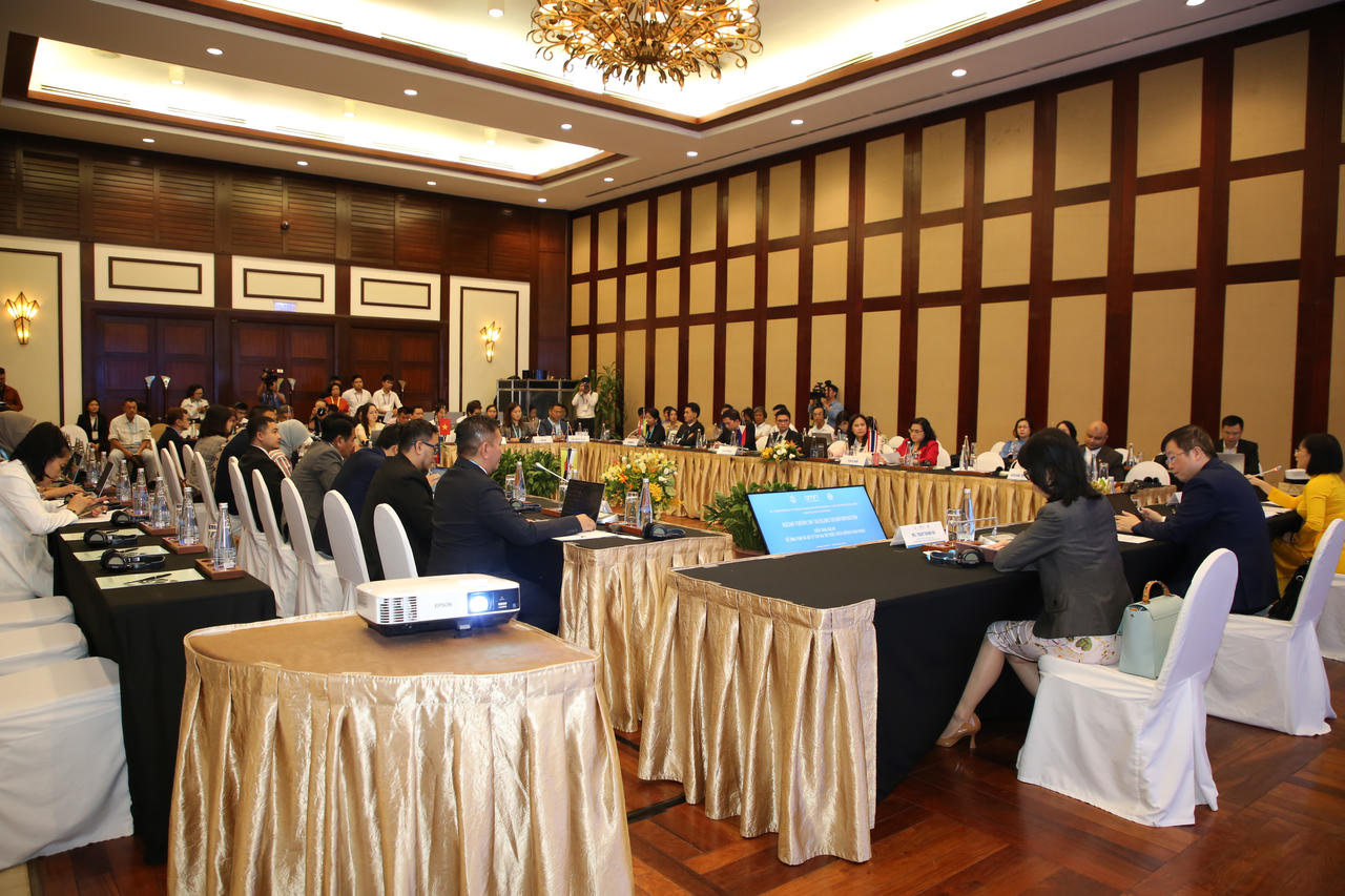 Các nước ASEAN bàn giải pháp ứng phó và xử lý tin sai sự thật trên không gian mạng